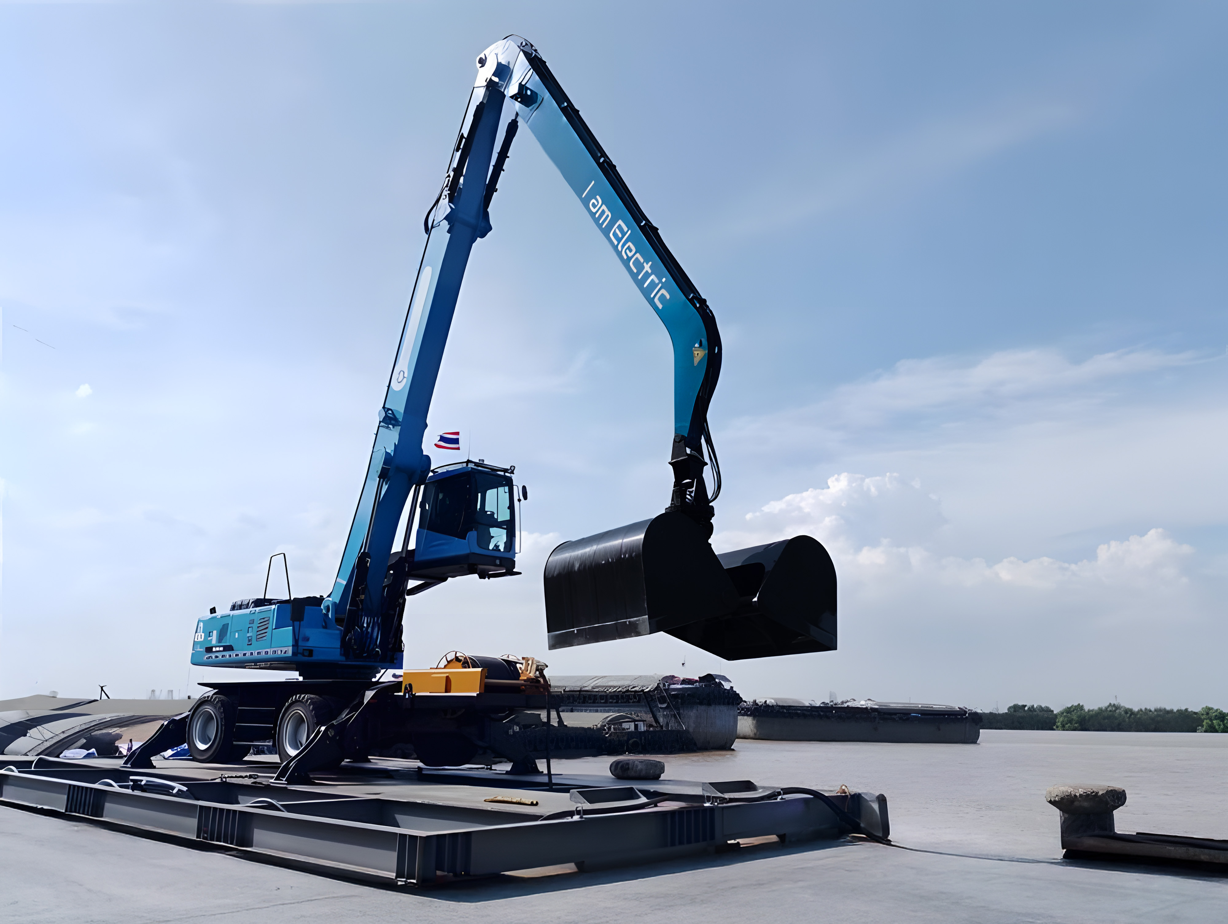 บริการรถขุดไฟฟ้า
(Electric Material Handler)