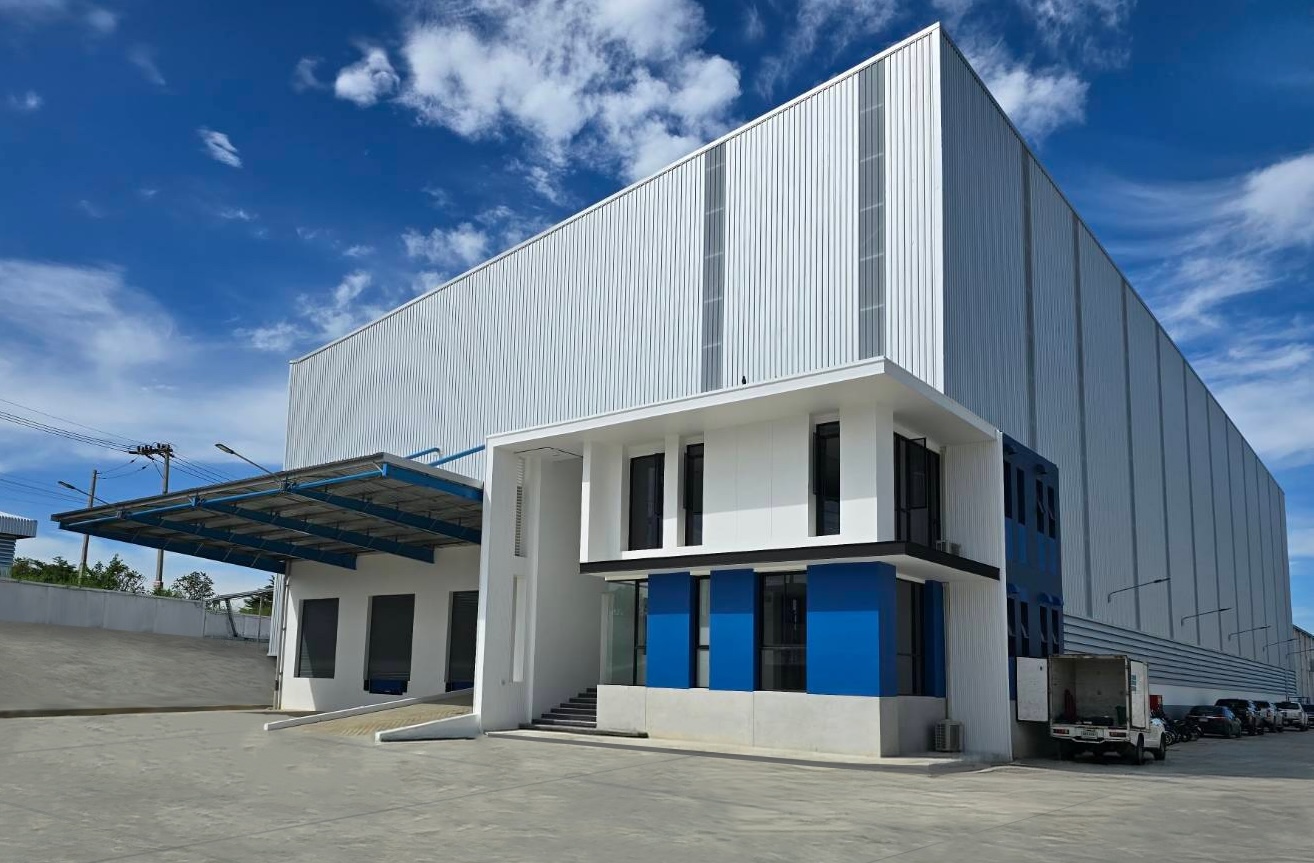 คลังสินค้าพูลพิพัฒน์ LCB1 แหลมฉบัง ตำบลบึง จ.ชลบุรี รูปโกดังให้เช่า 1